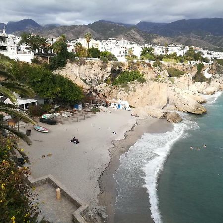 Апартаменты Nerja 1 Экстерьер фото